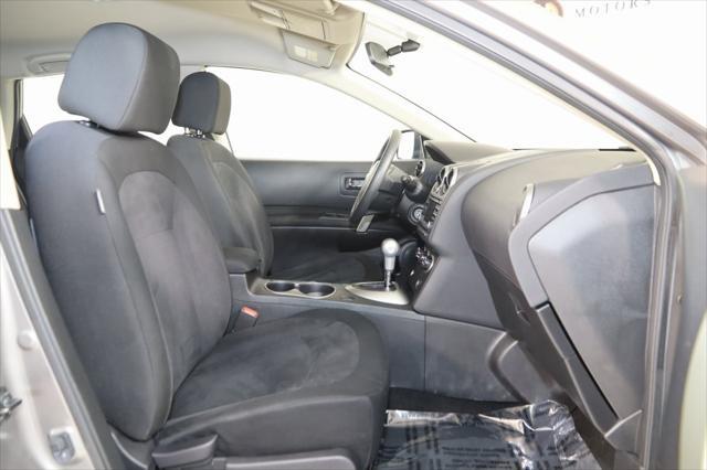 used 2014 Nissan Rogue Select car, priced at $9,500
