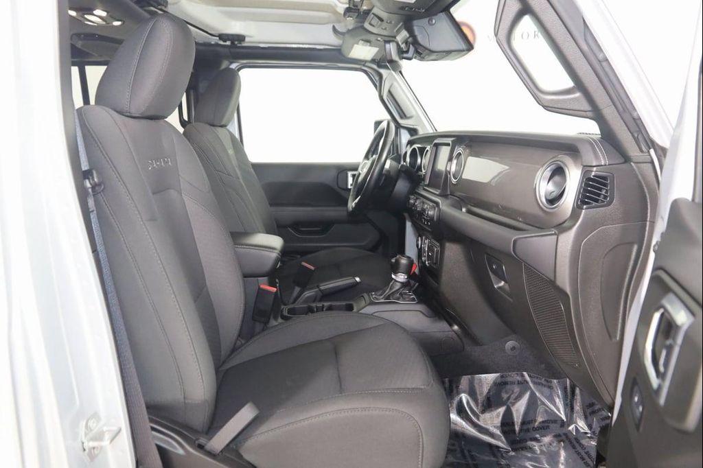 used 2022 Jeep Wrangler Unlimited car, priced at $32,900