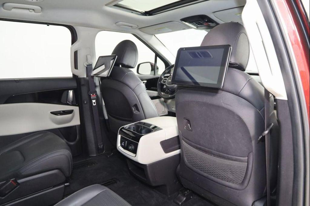 used 2023 Kia Carnival car, priced at $32,500