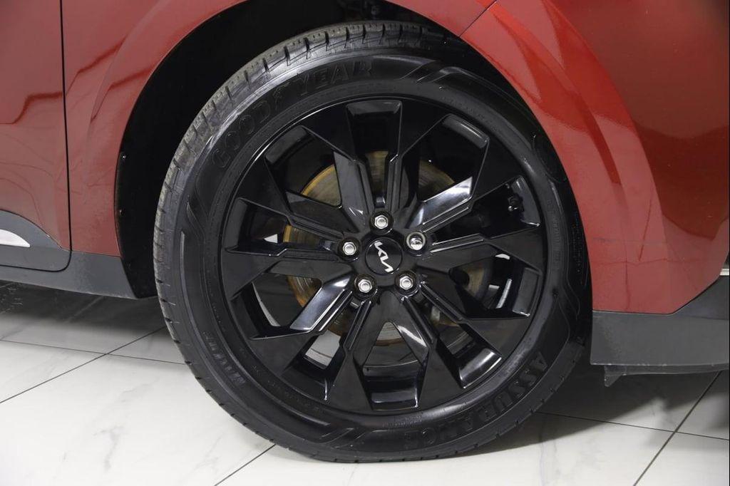 used 2023 Kia Carnival car, priced at $32,500