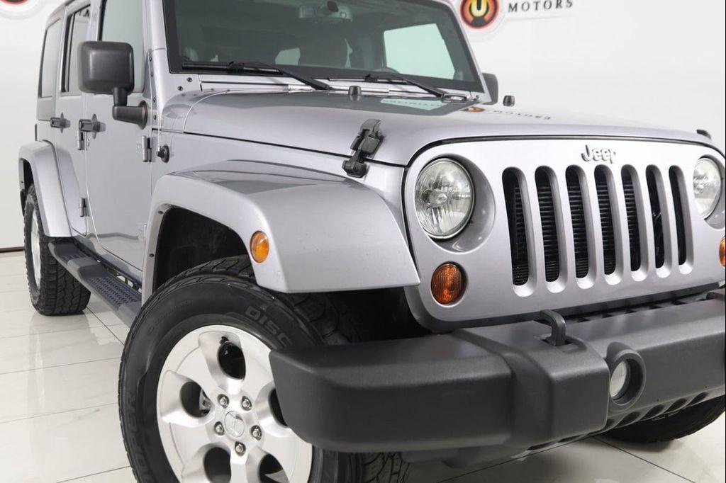 used 2013 Jeep Wrangler Unlimited car, priced at $16,200