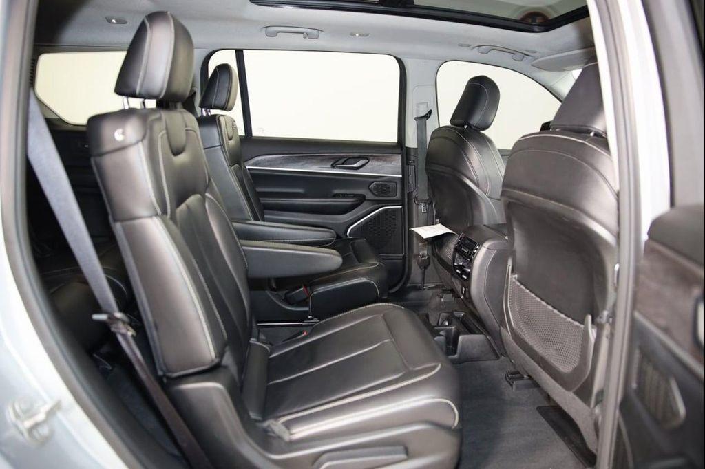 used 2022 Jeep Grand Cherokee L car, priced at $28,500