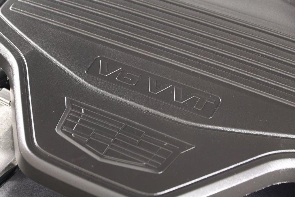 used 2022 Cadillac XT5 car, priced at $34,890