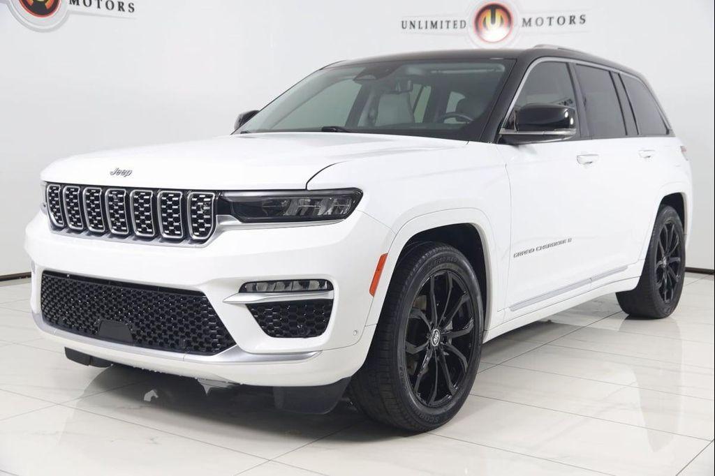 used 2023 Jeep Grand Cherokee car, priced at $41,900