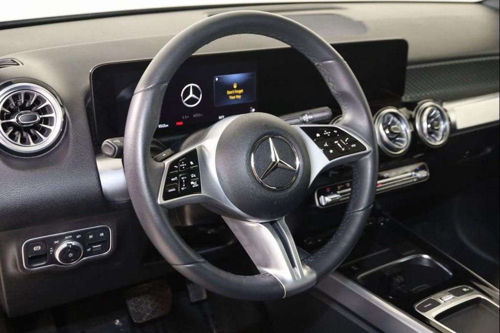 used 2024 Mercedes-Benz GLB 250 car, priced at $36,890