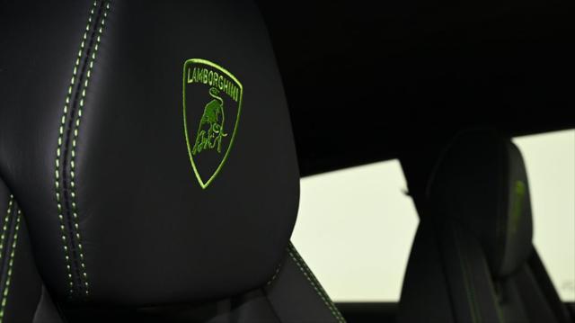 used 2023 Lamborghini Urus car, priced at $275,000