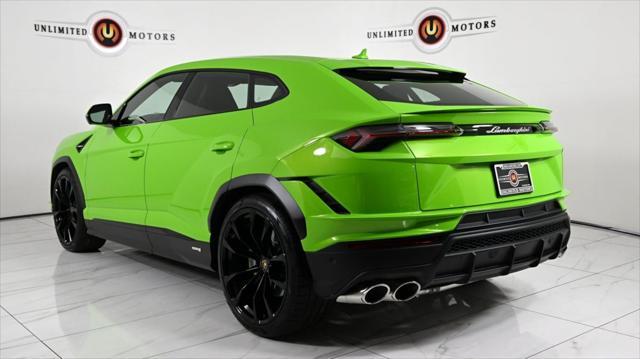 used 2023 Lamborghini Urus car, priced at $275,000