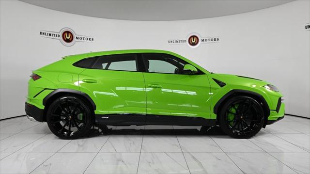 used 2023 Lamborghini Urus car, priced at $275,000