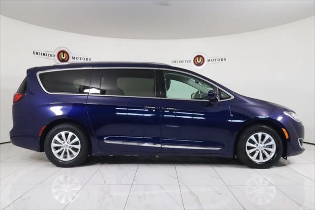 used 2018 Chrysler Pacifica car, priced at $18,500