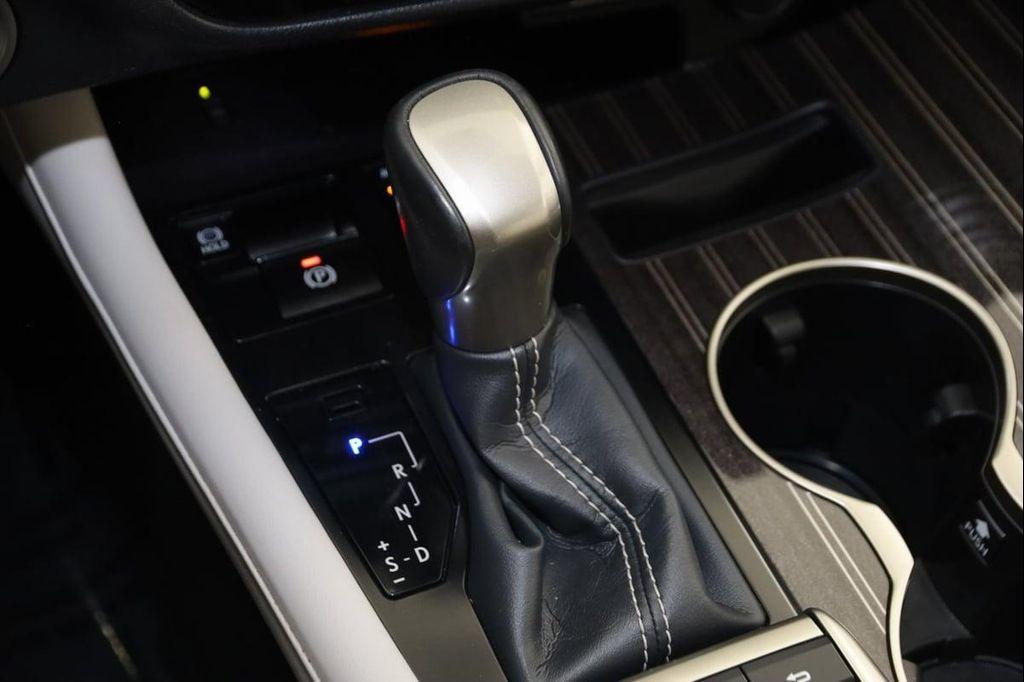 used 2022 Lexus RX 450h car, priced at $47,490