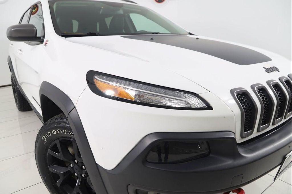 used 2016 Jeep Cherokee car, priced at $13,890