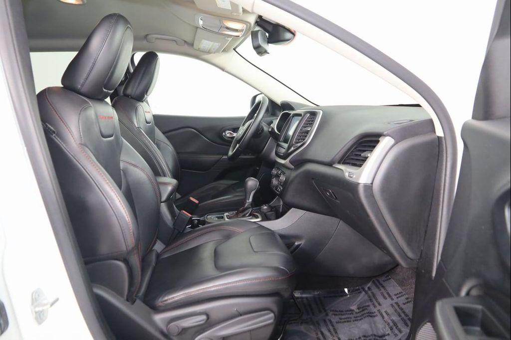 used 2016 Jeep Cherokee car, priced at $13,890