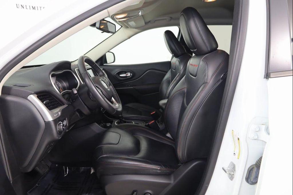 used 2016 Jeep Cherokee car, priced at $13,890