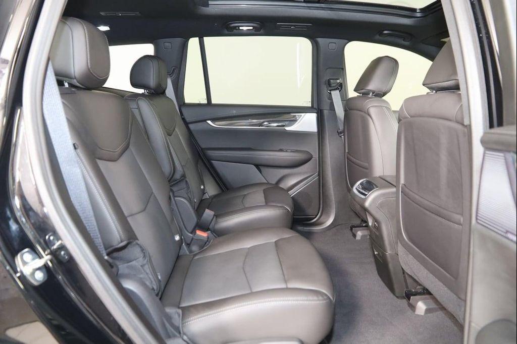 used 2024 Cadillac XT6 car, priced at $52,990