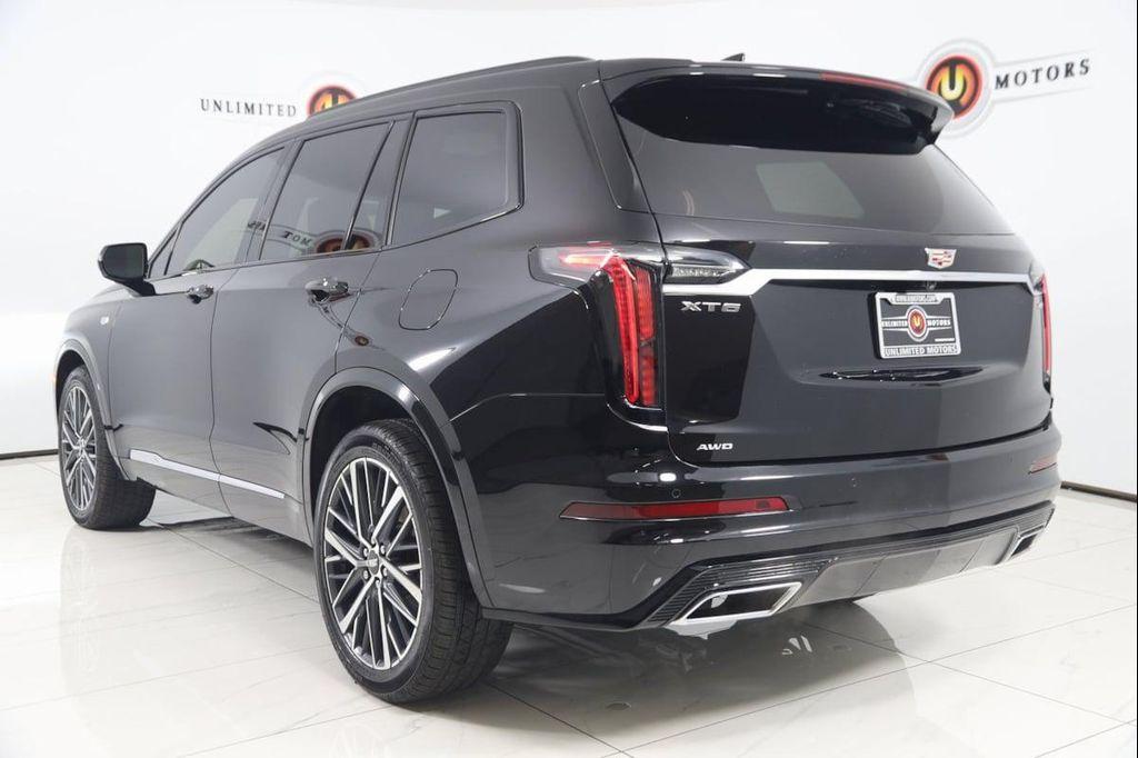 used 2024 Cadillac XT6 car, priced at $52,990