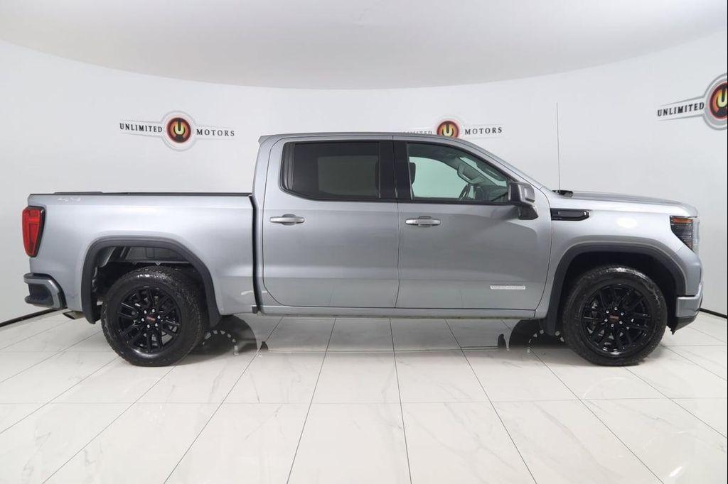 used 2023 GMC Sierra 1500 car, priced at $39,600