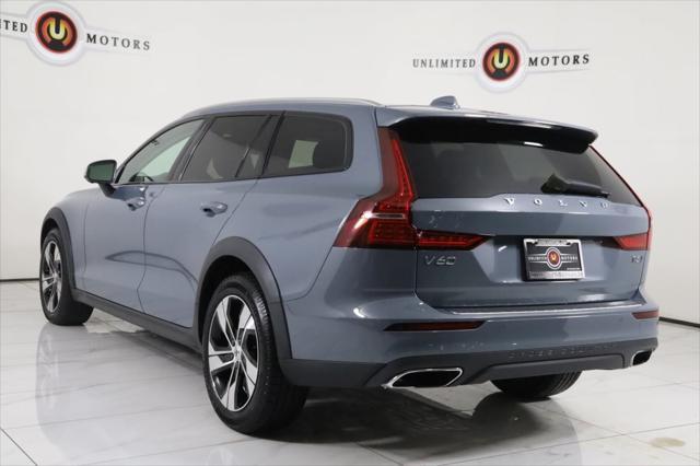 used 2022 Volvo V60 Cross Country car, priced at $35,990