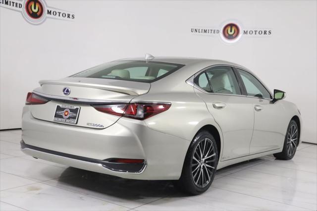 used 2022 Lexus ES 300h car, priced at $37,995