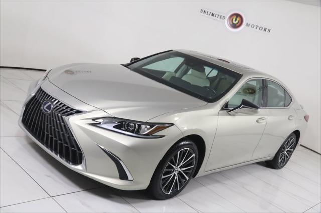 used 2022 Lexus ES 300h car, priced at $37,995