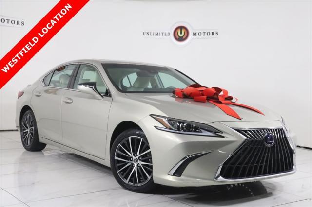 used 2022 Lexus ES 300h car, priced at $34,990