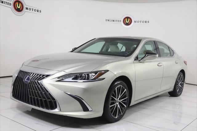 used 2022 Lexus ES 300h car, priced at $37,995