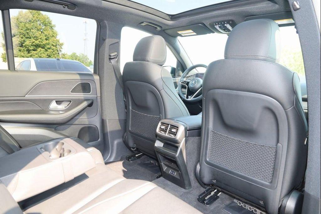 used 2025 Mercedes-Benz GLE 450 car, priced at $71,990