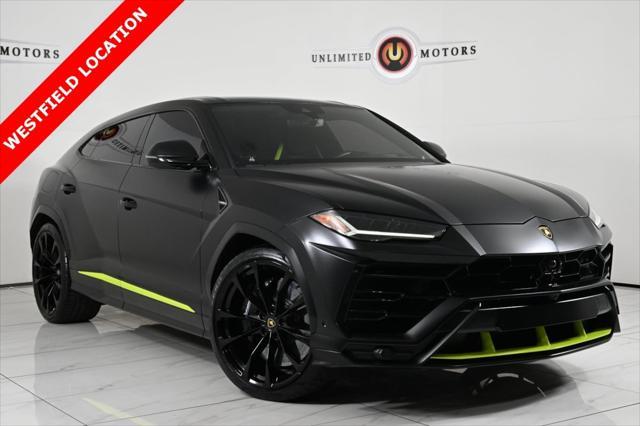 used 2022 Lamborghini Urus car, priced at $245,000