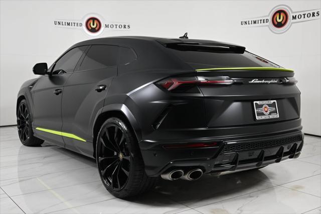 used 2022 Lamborghini Urus car, priced at $245,000