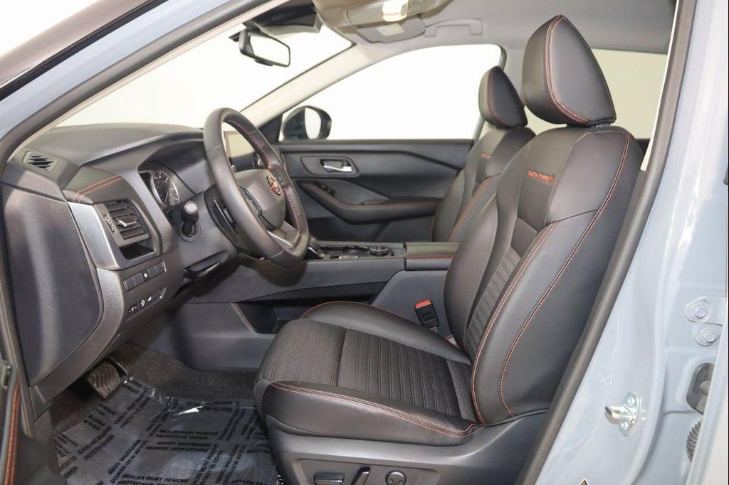 used 2025 Nissan Rogue car, priced at $29,990