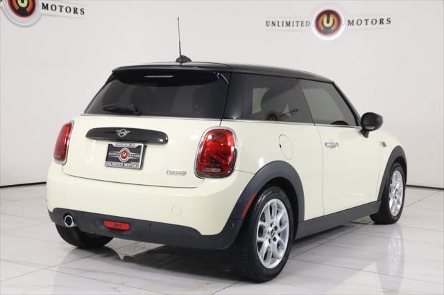 used 2021 MINI Hardtop car, priced at $23,500