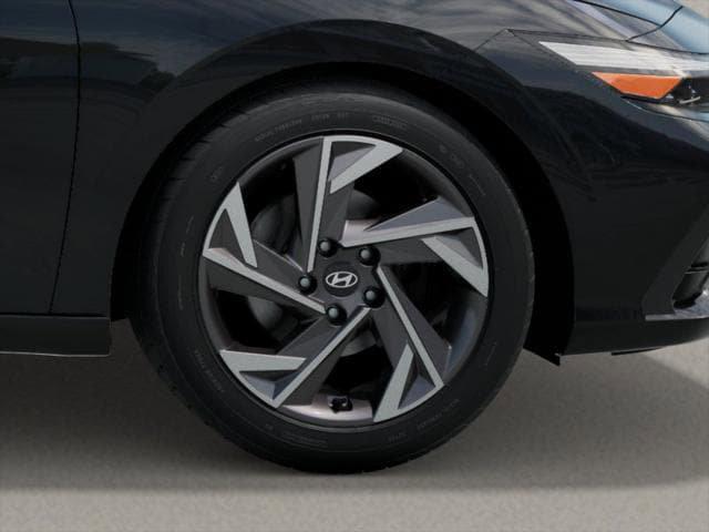 new 2025 Hyundai Elantra car, priced at $31,165
