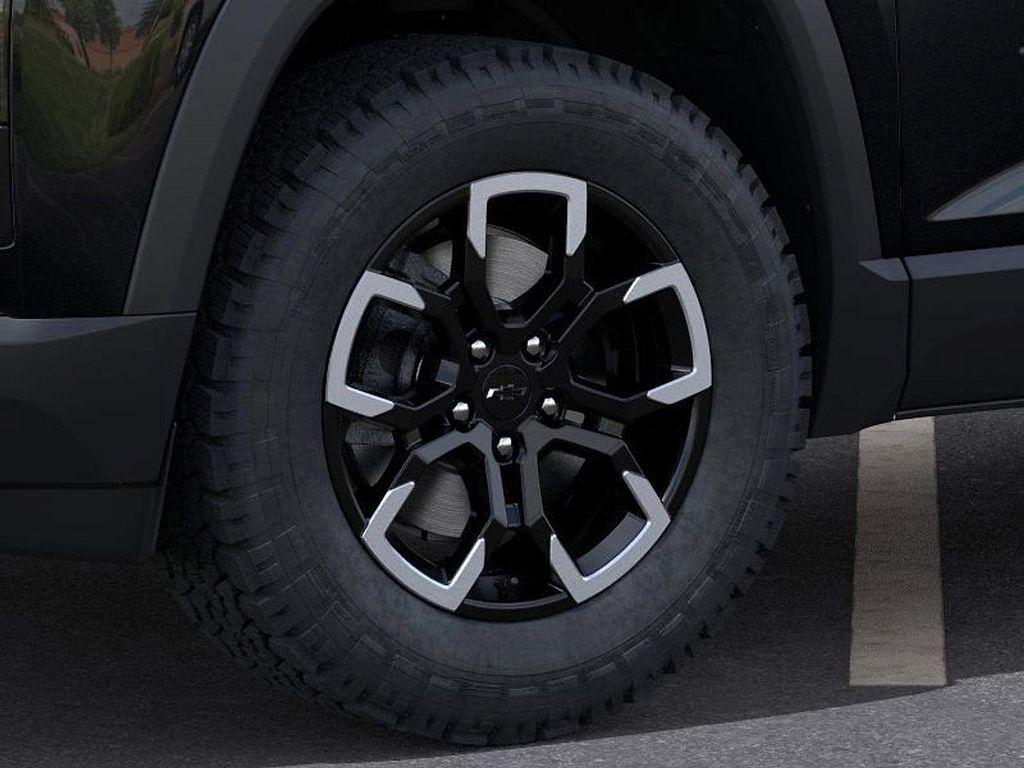 new 2025 Chevrolet Equinox car, priced at $37,430