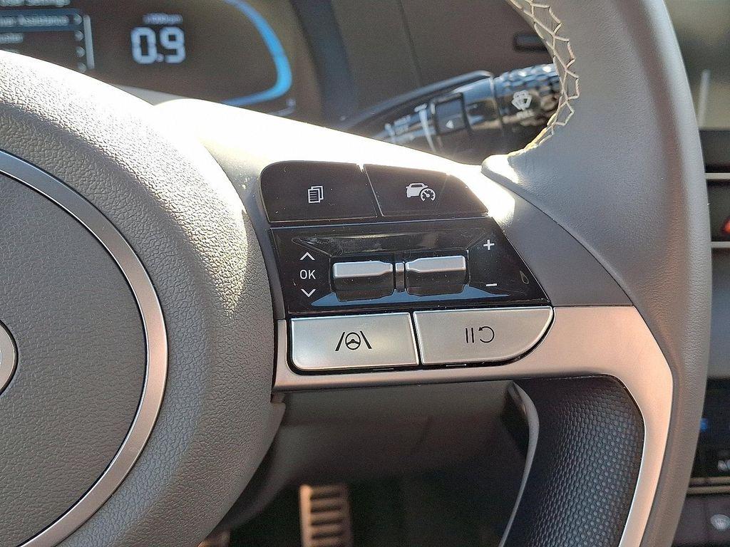 used 2025 Hyundai Elantra car, priced at $22,495