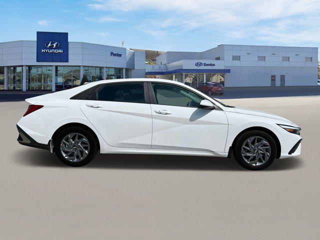 new 2025 Hyundai Elantra car, priced at $29,185