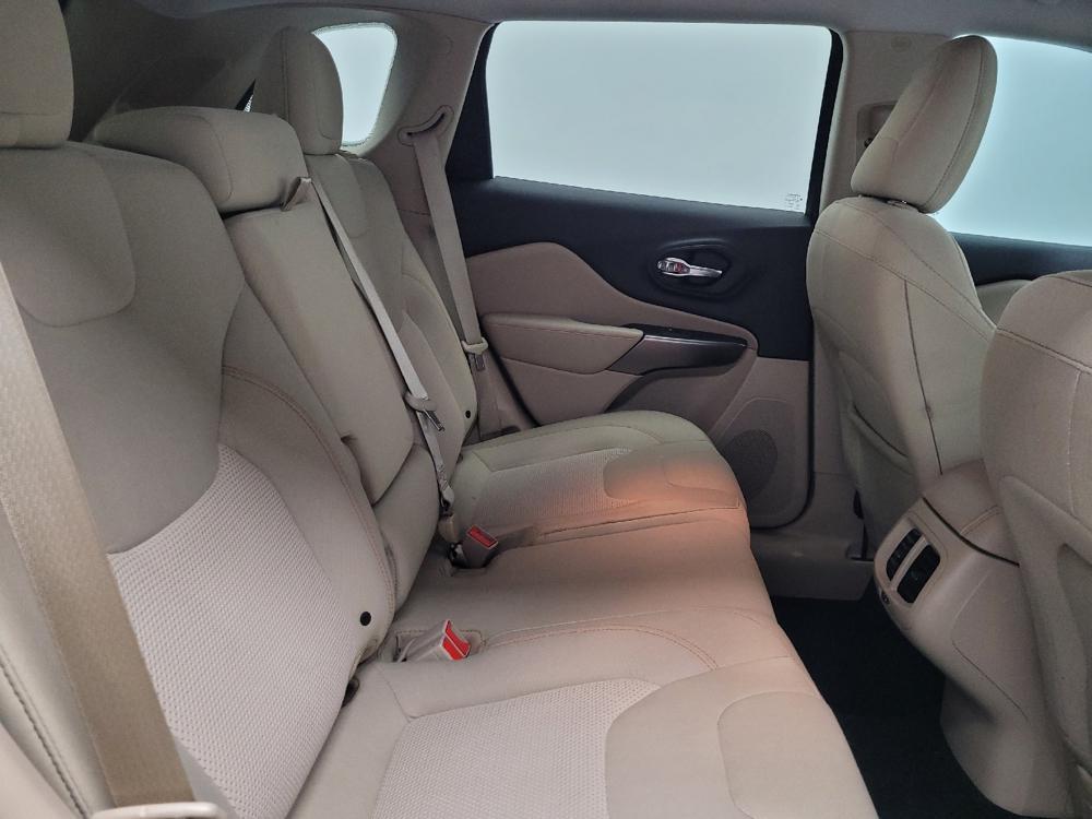 used 2019 Jeep Cherokee car, priced at $14,795