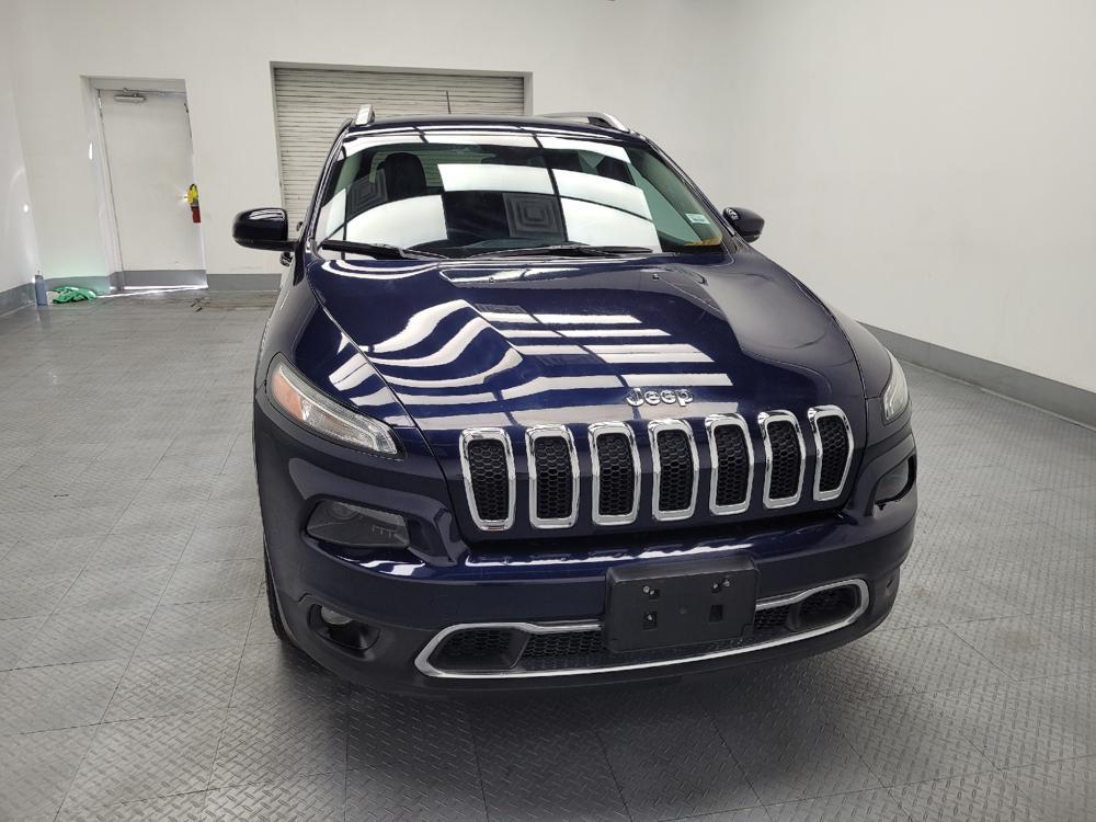 used 2015 Jeep Cherokee car, priced at $13,095