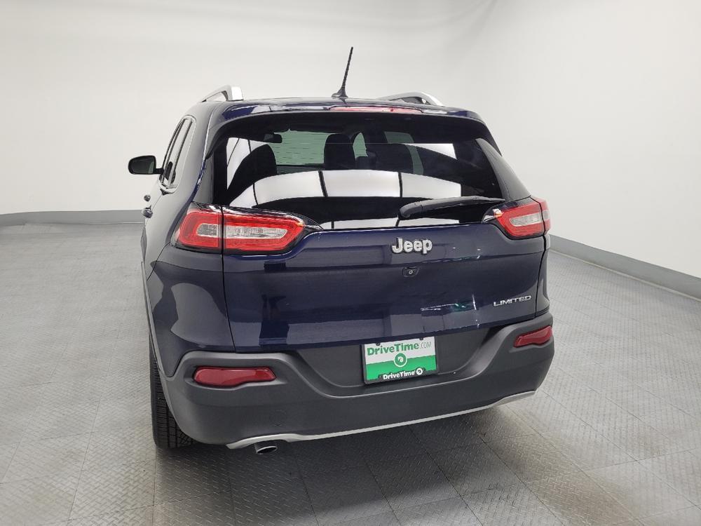 used 2015 Jeep Cherokee car, priced at $13,095