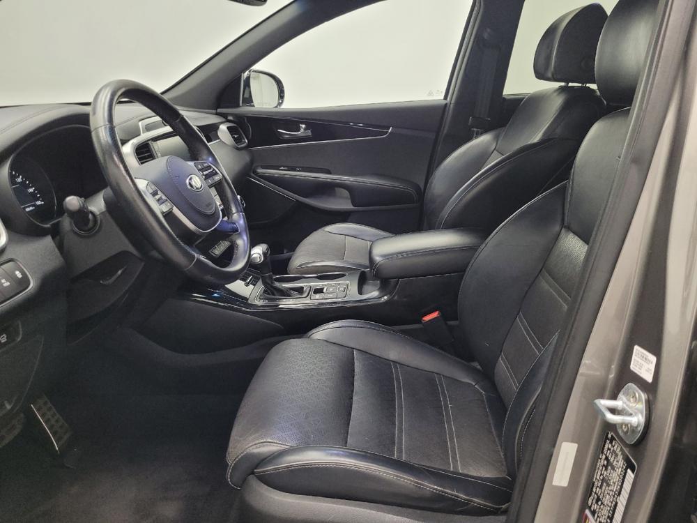 used 2019 Kia Sorento car, priced at $24,895