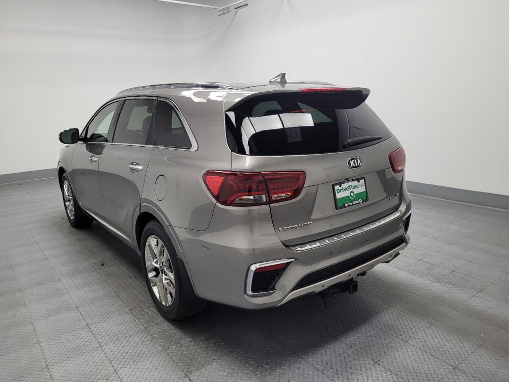 used 2019 Kia Sorento car, priced at $24,895