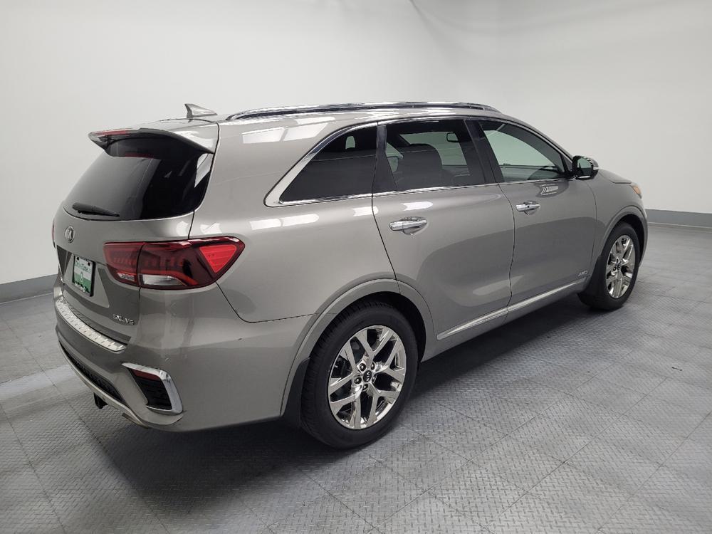 used 2019 Kia Sorento car, priced at $24,895