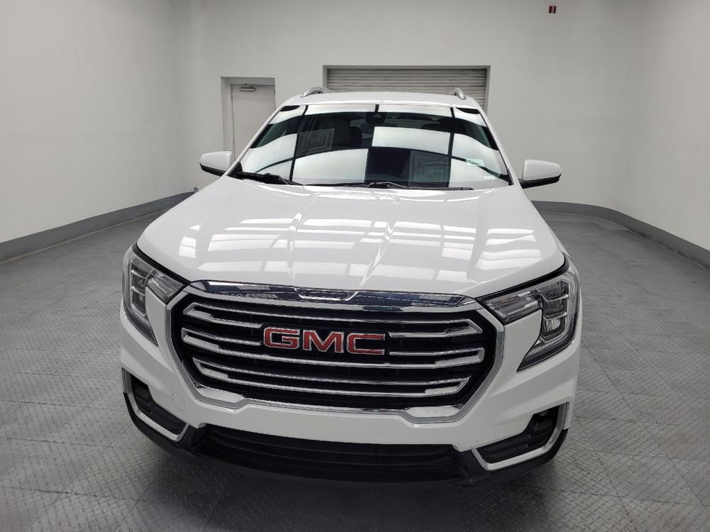 used 2024 GMC Terrain car, priced at $21,095