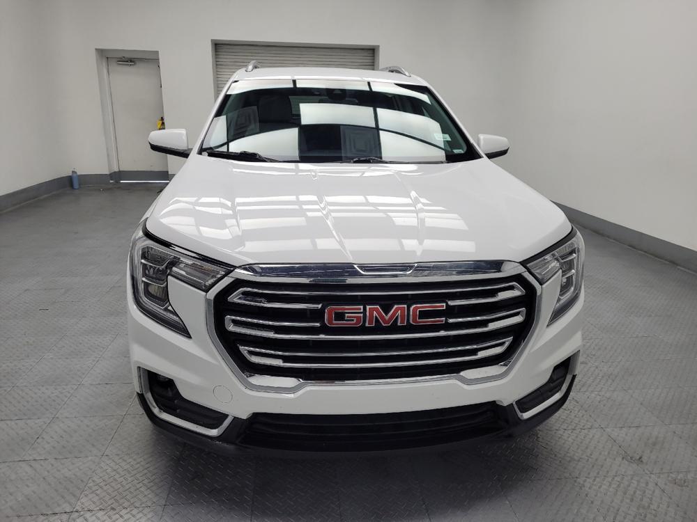 used 2024 GMC Terrain car, priced at $21,095