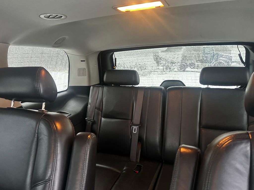 used 2009 Cadillac Escalade car, priced at $10,995