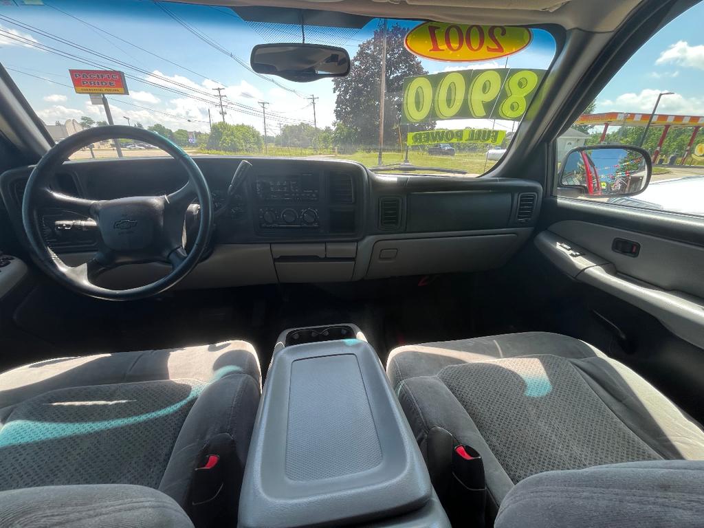 used 2001 Chevrolet Tahoe car, priced at $8,900