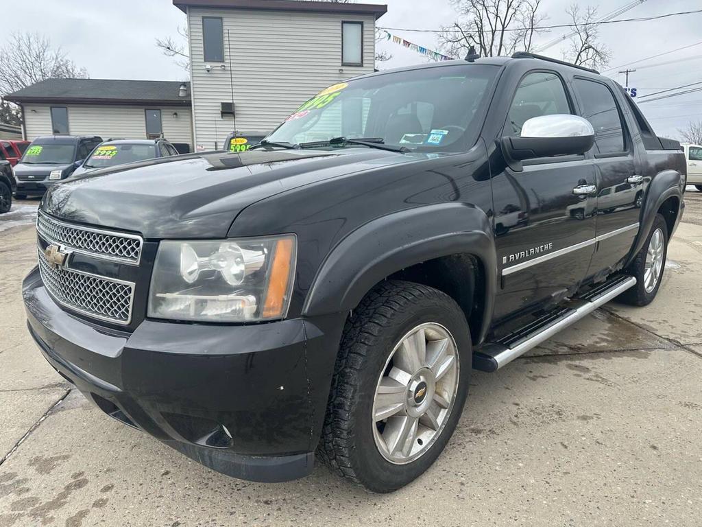 used 2009 Chevrolet Avalanche car, priced at $4,995