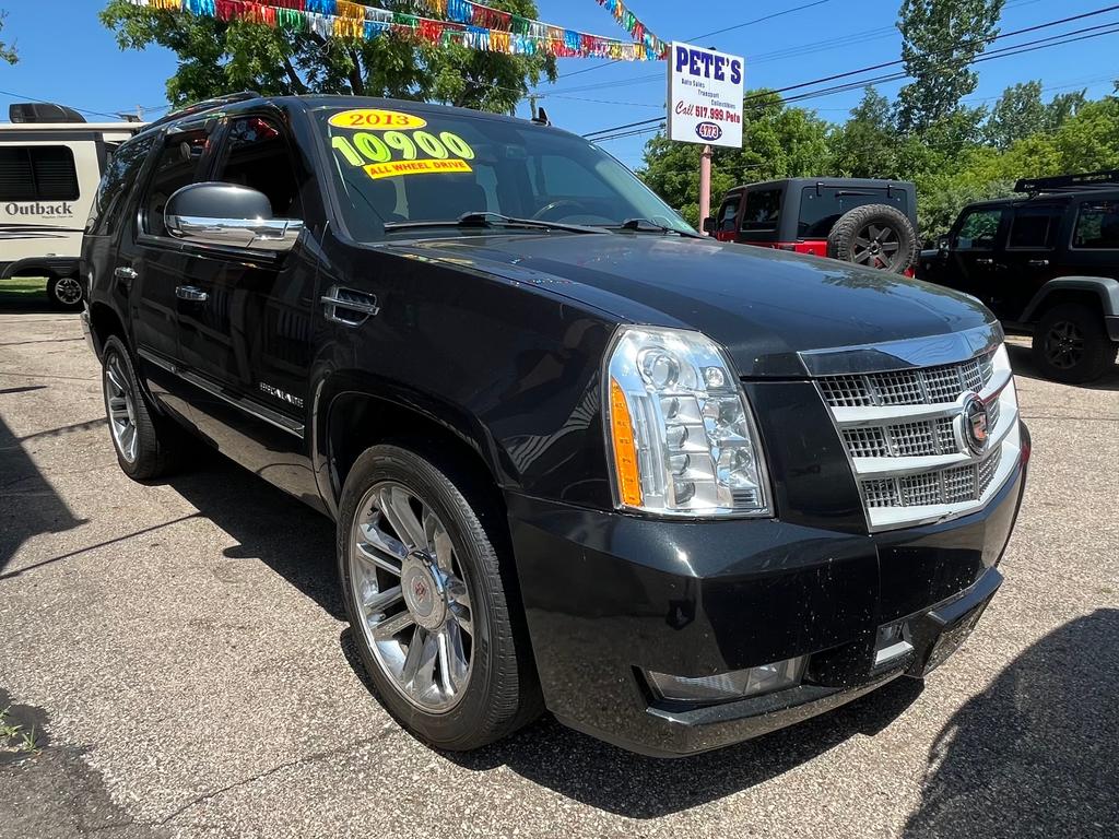 used 2013 Cadillac Escalade car, priced at $10,900
