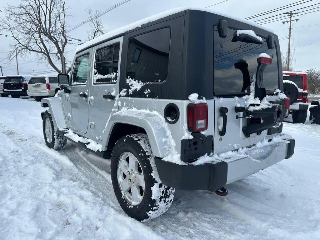 used 2009 Jeep Wrangler Unlimited car, priced at $8,995