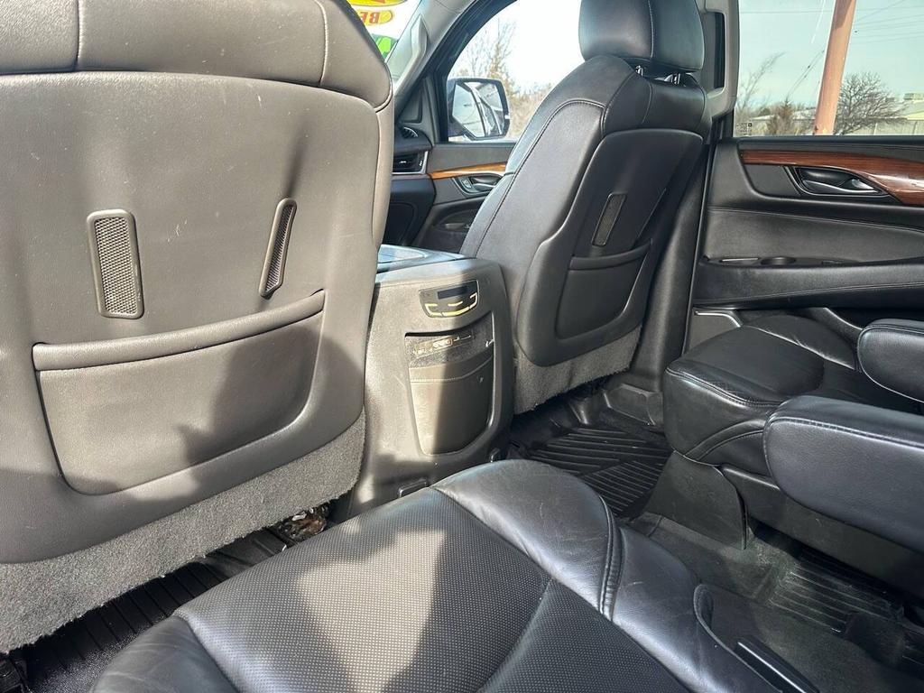 used 2016 Cadillac Escalade ESV car, priced at $17,499