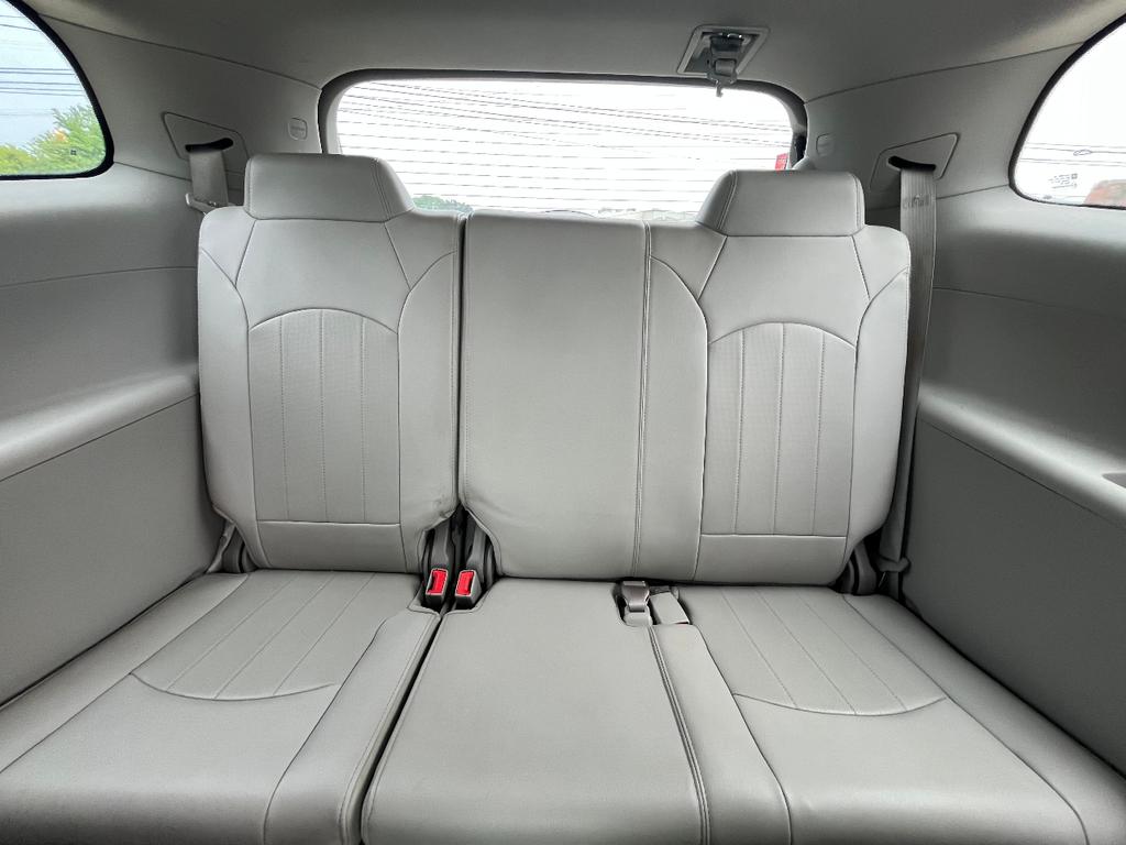used 2015 Buick Enclave car, priced at $7,995
