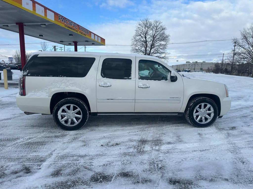 used 2011 GMC Yukon XL car, priced at $8,995